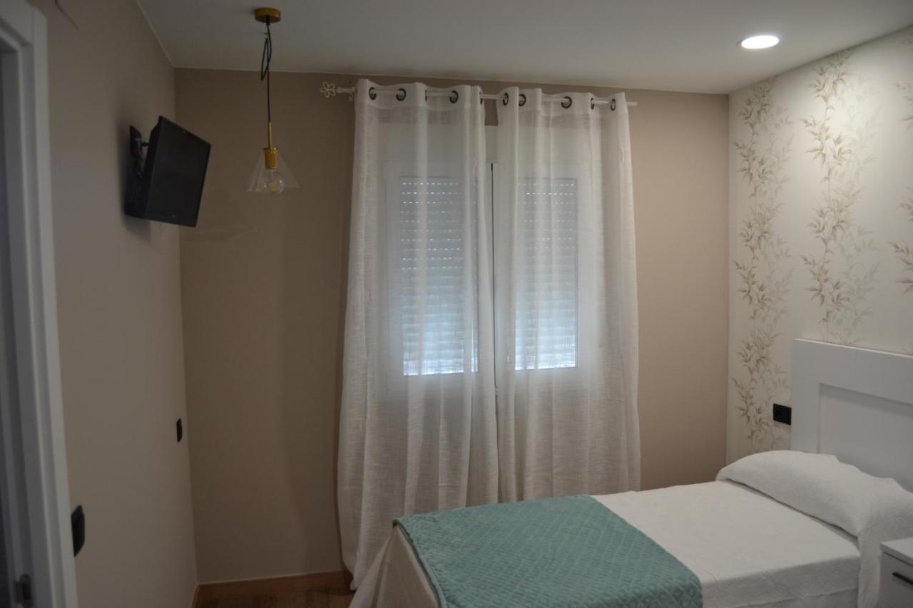 Hotel Greco 8 Sarria Zewnętrze zdjęcie