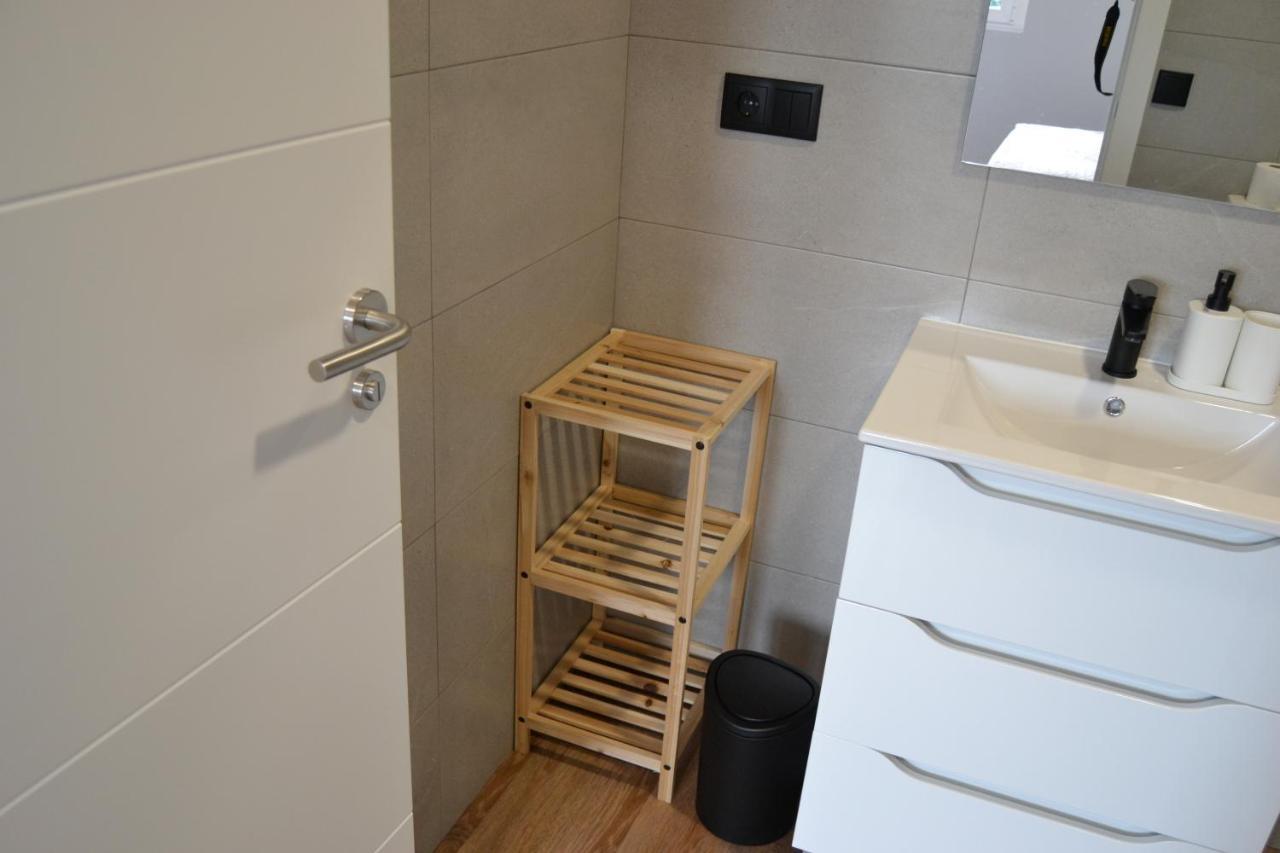 Hotel Greco 8 Sarria Zewnętrze zdjęcie