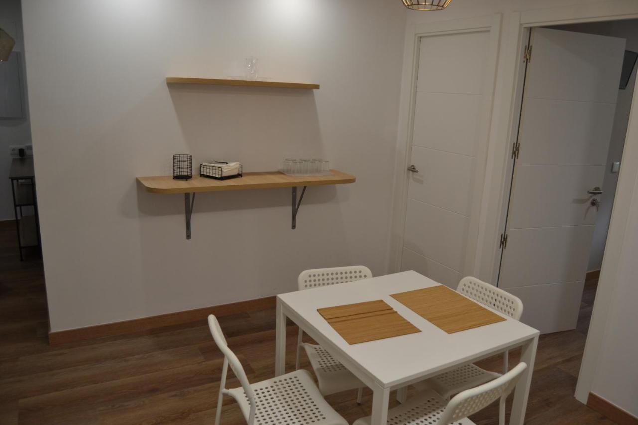 Hotel Greco 8 Sarria Zewnętrze zdjęcie