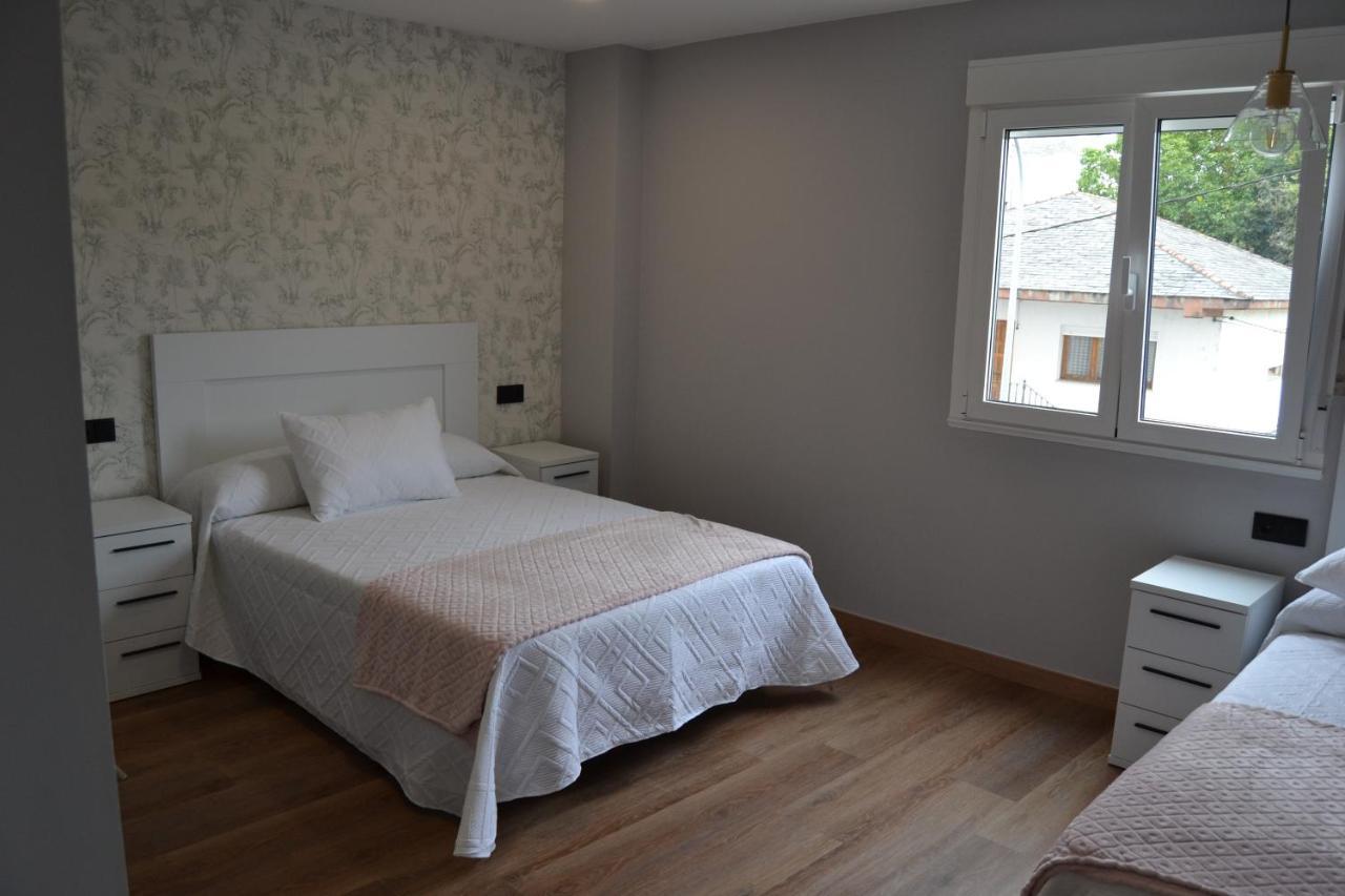 Hotel Greco 8 Sarria Zewnętrze zdjęcie